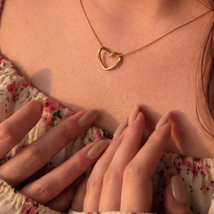 Heart Loop Necklace